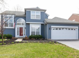 644 Anderson Dr, Lake In The Hills, IL 60156