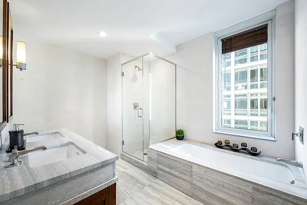 Rented by Compass | media 25