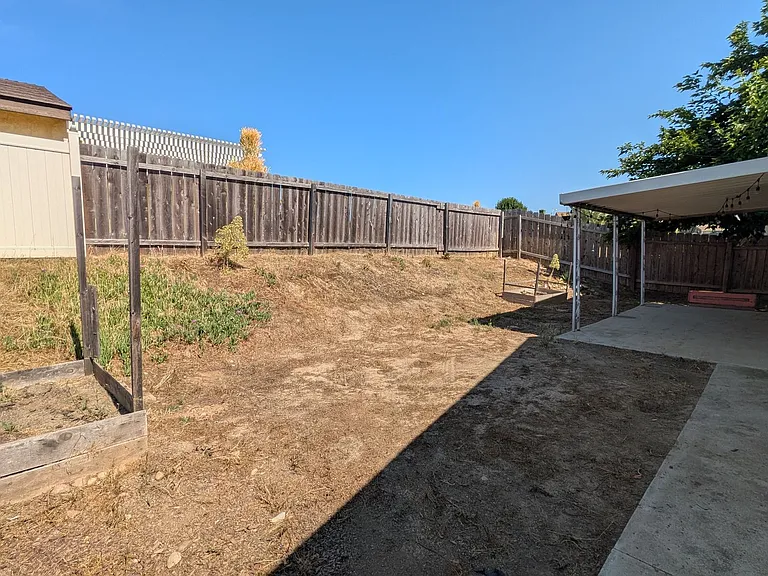 11425 Elbert Way — Photo 14