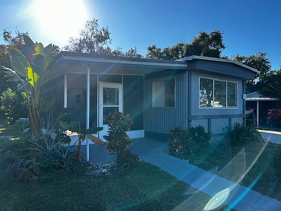 4th image of 10550 Holloway Dr #51
