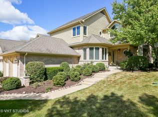 2248 Durand Dr, Downers Grove, IL 60515