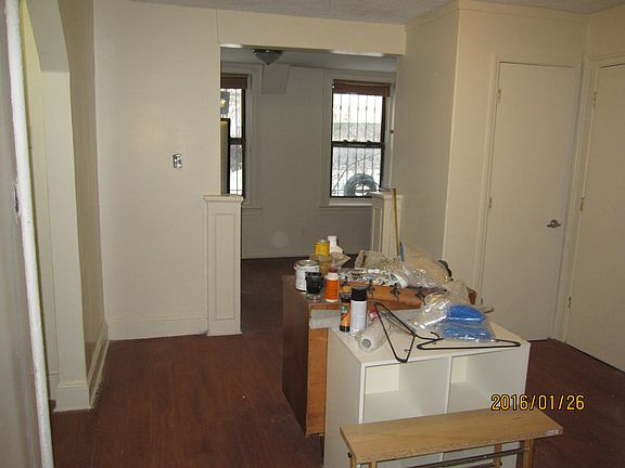 4th image of 117 Vernon Ave APT 01