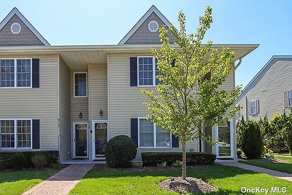 1st image of 916 Altessa Blvd #916