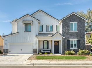 1522 N Ryan Ave, Clovis, CA