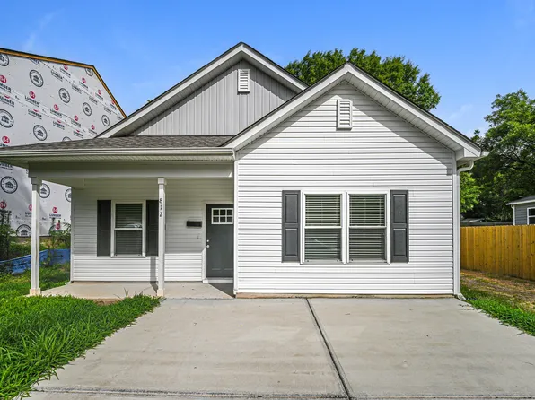 812 Cantwell St, Charlotte, NC 28208