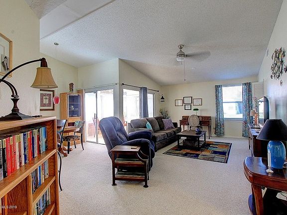 5th image of 726 Pine Island Dr