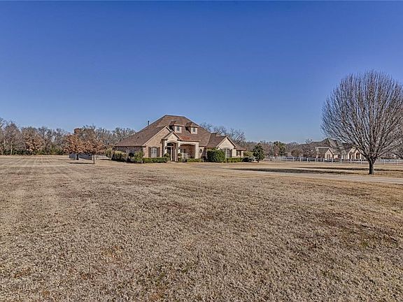 4th image of 8113 Rose Creek Ct