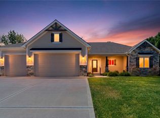 404 W 10th St, Lawson, MO 64062