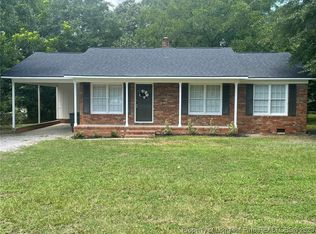 5134 Meadowbrook Dr, Fayetteville, NC 28304