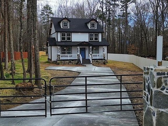 4th image of 27 Rosemond Dr