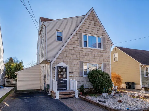 2701 Magee Place, Oceanside, NY 11572