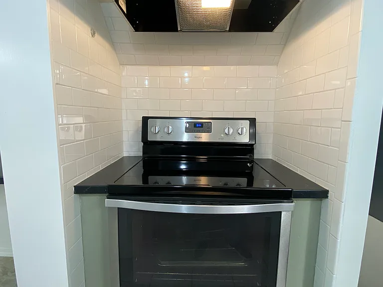 6 Williamsburg Dr — Photo 10