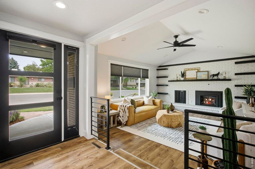 2112 Abeyta Ct