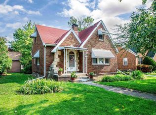 2421 W Sherman Ave, West Peoria, IL