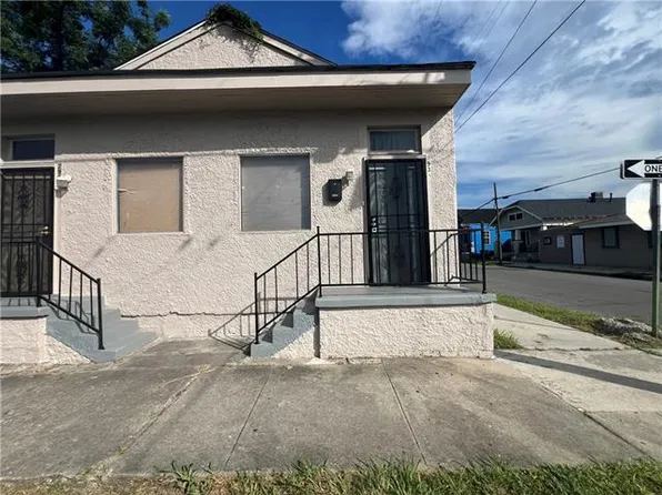 2934 Dryades St, New Orleans, LA 70115