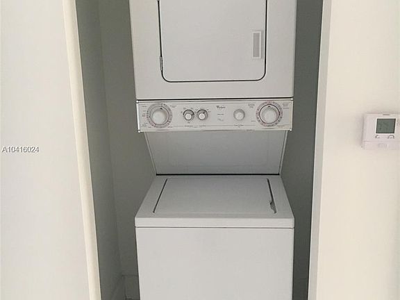 4th image of 2160 Park Ave APT 206