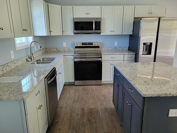 Kitchen - new appliances
