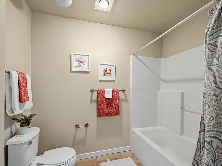 16141 Cleveland St #203 — Photo 15