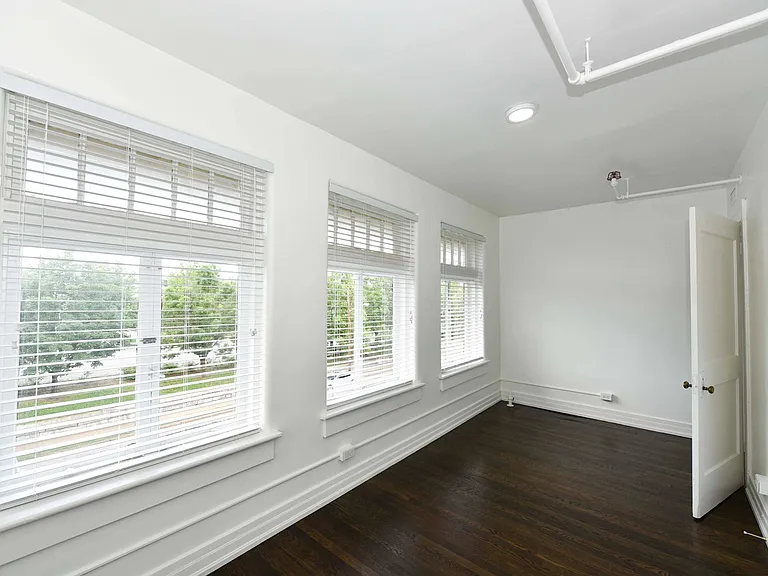 Extra Large Windows