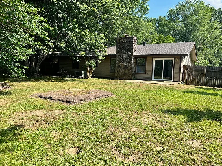 4 Hawthorne Dr — Photo 15