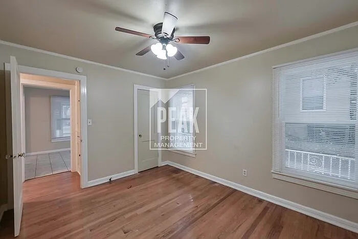4437 Donnelly Ave — Photo 15