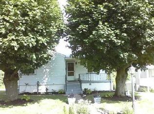 1115 Chestnut St, Monaca, PA 15061