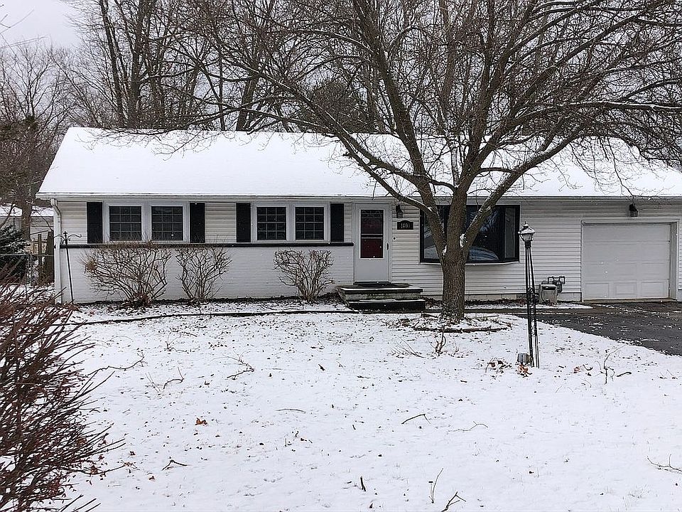 1st image of 1409 N Logan Ave