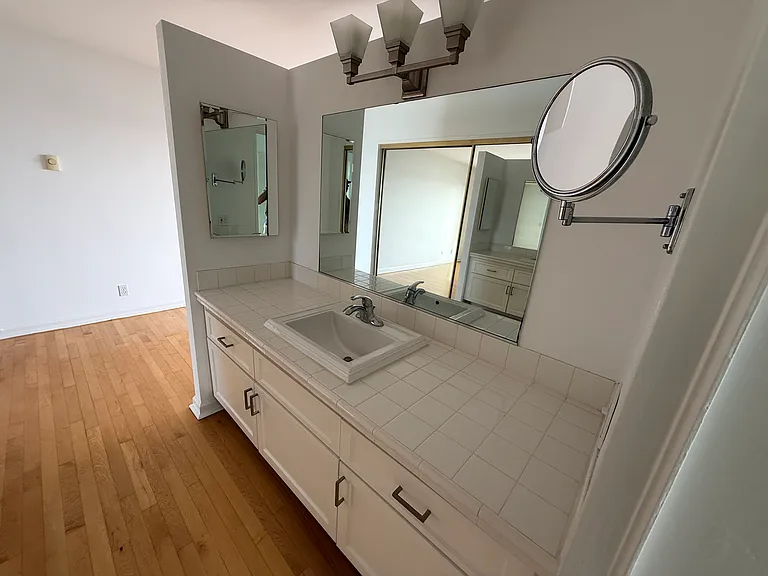 18139 Coastline Dr #4 — Photo 35