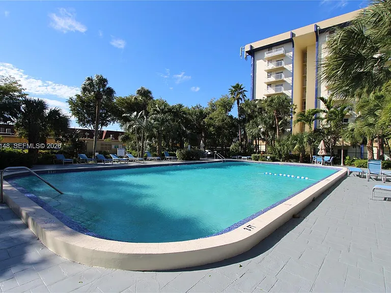 801 NW 47th Ave #121W — Photo 21