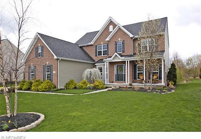 1st image of 39157 Arlington Dr