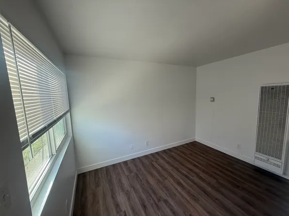 170 S Laurel St, Ventura, CA
