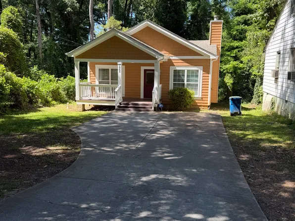 1903 Chattahoochee Pl, East Point, GA 30344