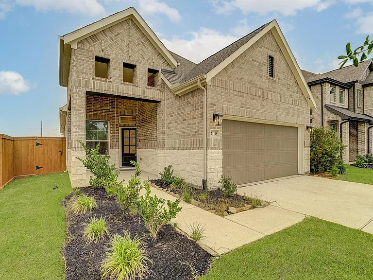 21138 Garden Palm Dr — Photo 3