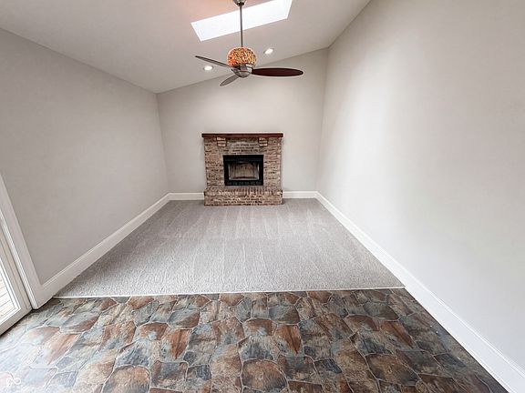 3rd image of 8058 Cherrybark Dr