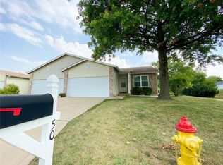 50 Broken Oak Ct, Saint Peters, MO 63304