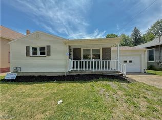 2577 E Midlothian Blvd, Struthers, OH 44471