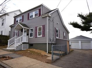 16 Amity St, Lynn, MA 01902