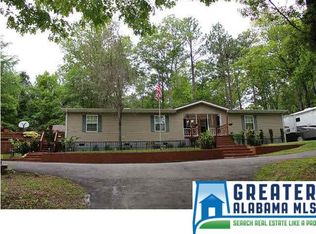 186 Glade Rd, Talladega, AL 35160