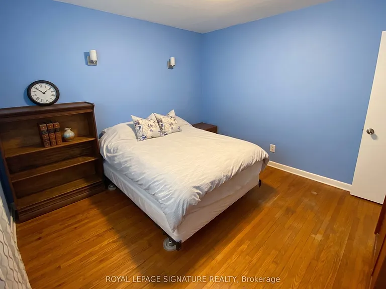 46 Warren Ave — Photo 4