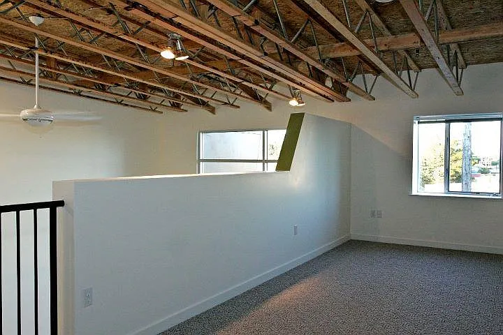 1420 65th St — Photo 4