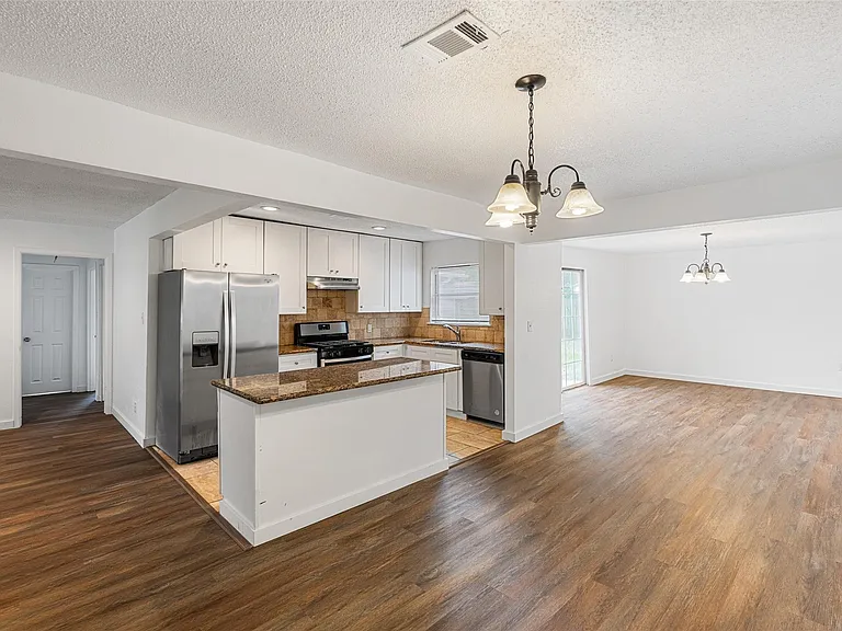 9005 Gabriel St — Photo 1