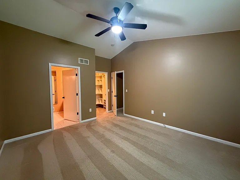 5626 Victory Cir — Photo 25