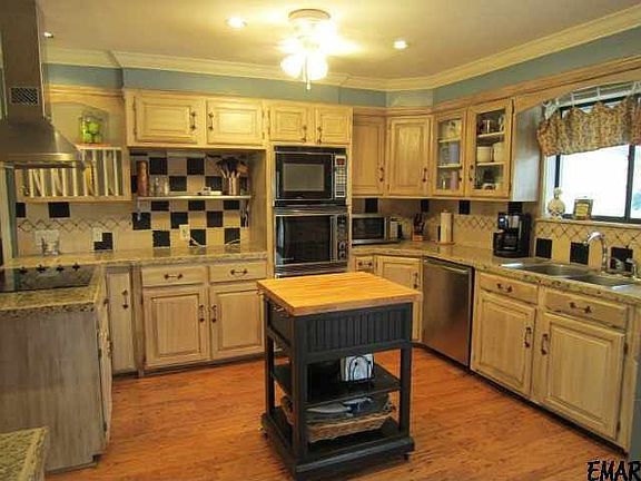 3rd image of 1813 Quailwood Dr