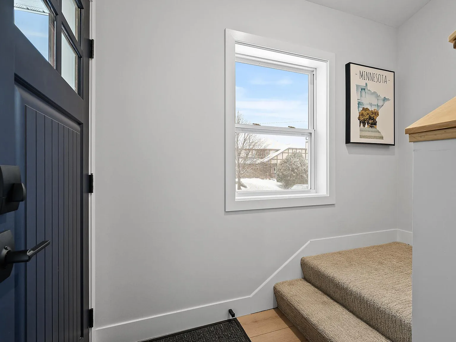 4 bed, 2970 sqft, $3,500 — Photo 2