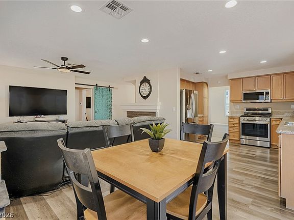 5th image of 8531 Shelly Rd