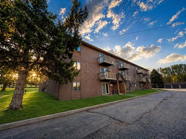 Amber Leaf Apartments