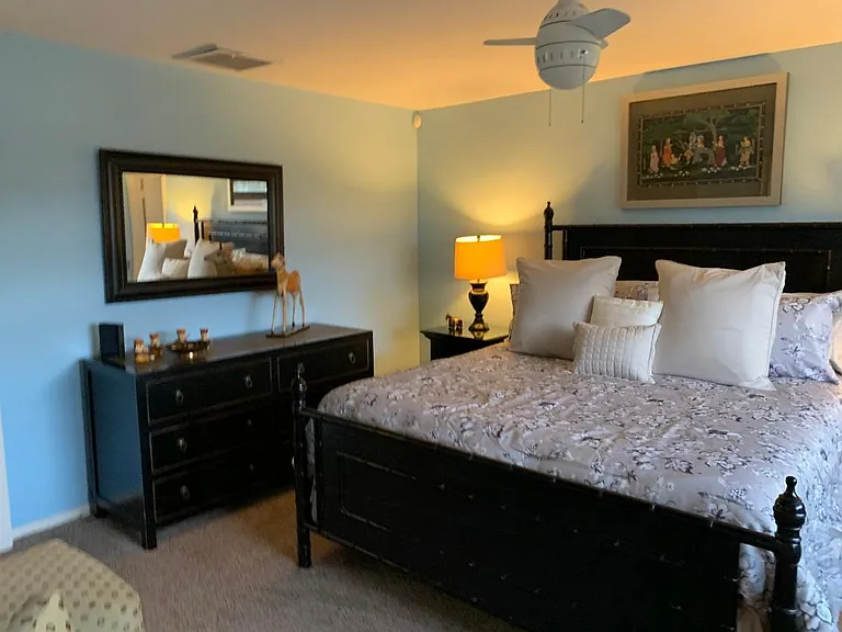 Second master bedroom with king bed.