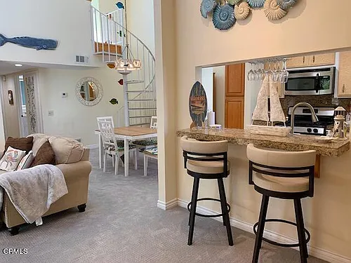 2351 Martinique Ln Photo 1