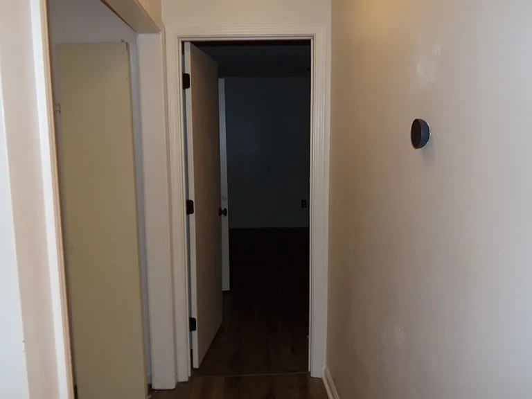 127 Village Ct — Photo 10