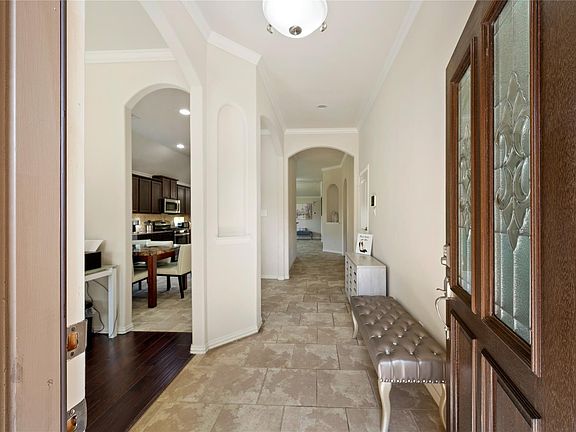 4th image of 5215 Green Heath Ln